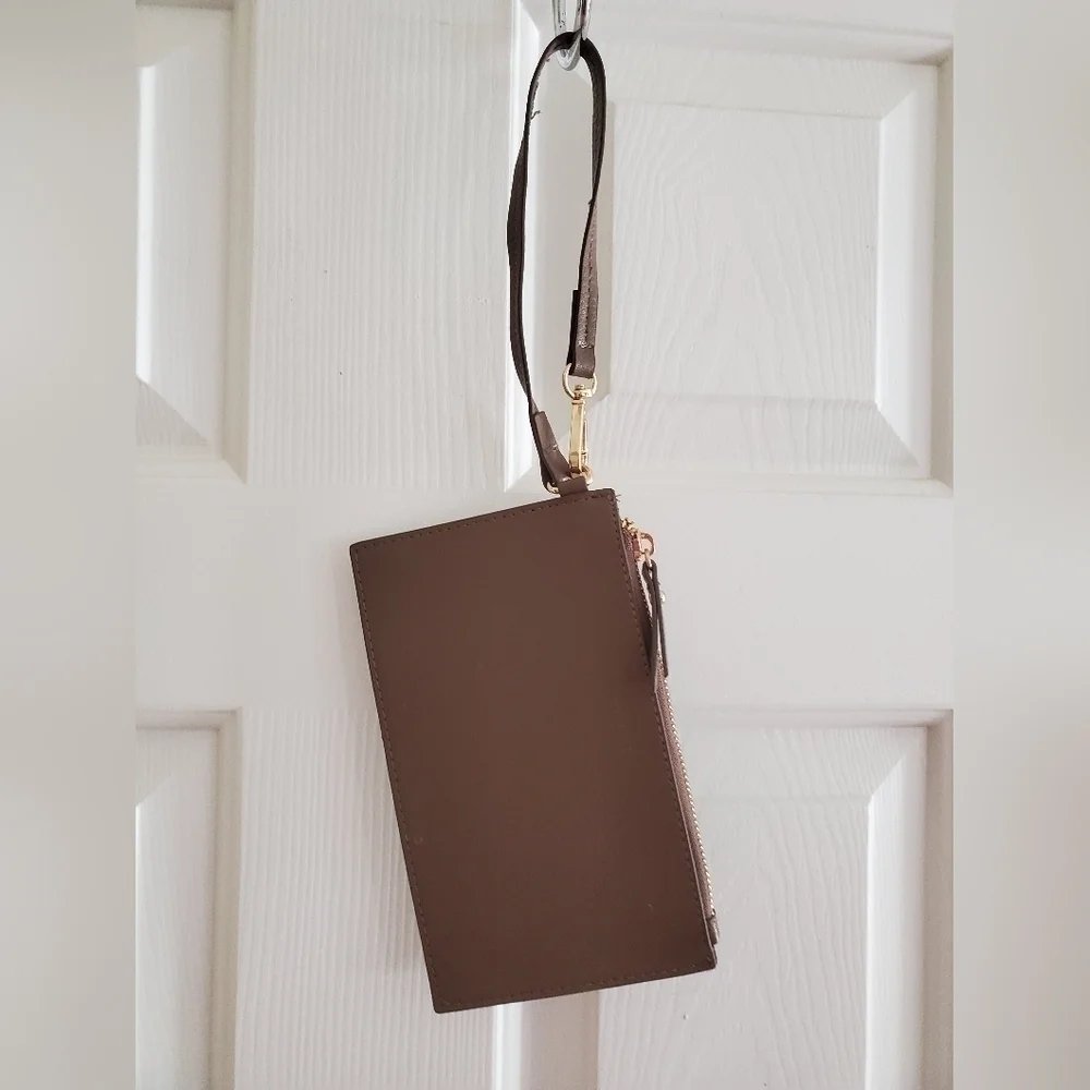 Anne Klein Tote clip in pouch / Wristlet in Taupe